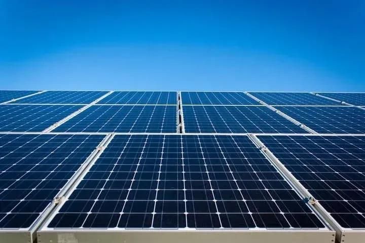 instalação solar fotovoltaica